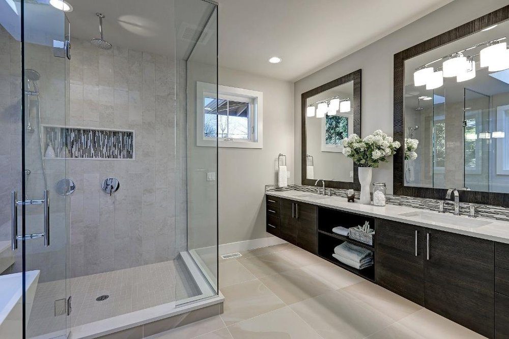 Frameless glass shower & double vanity